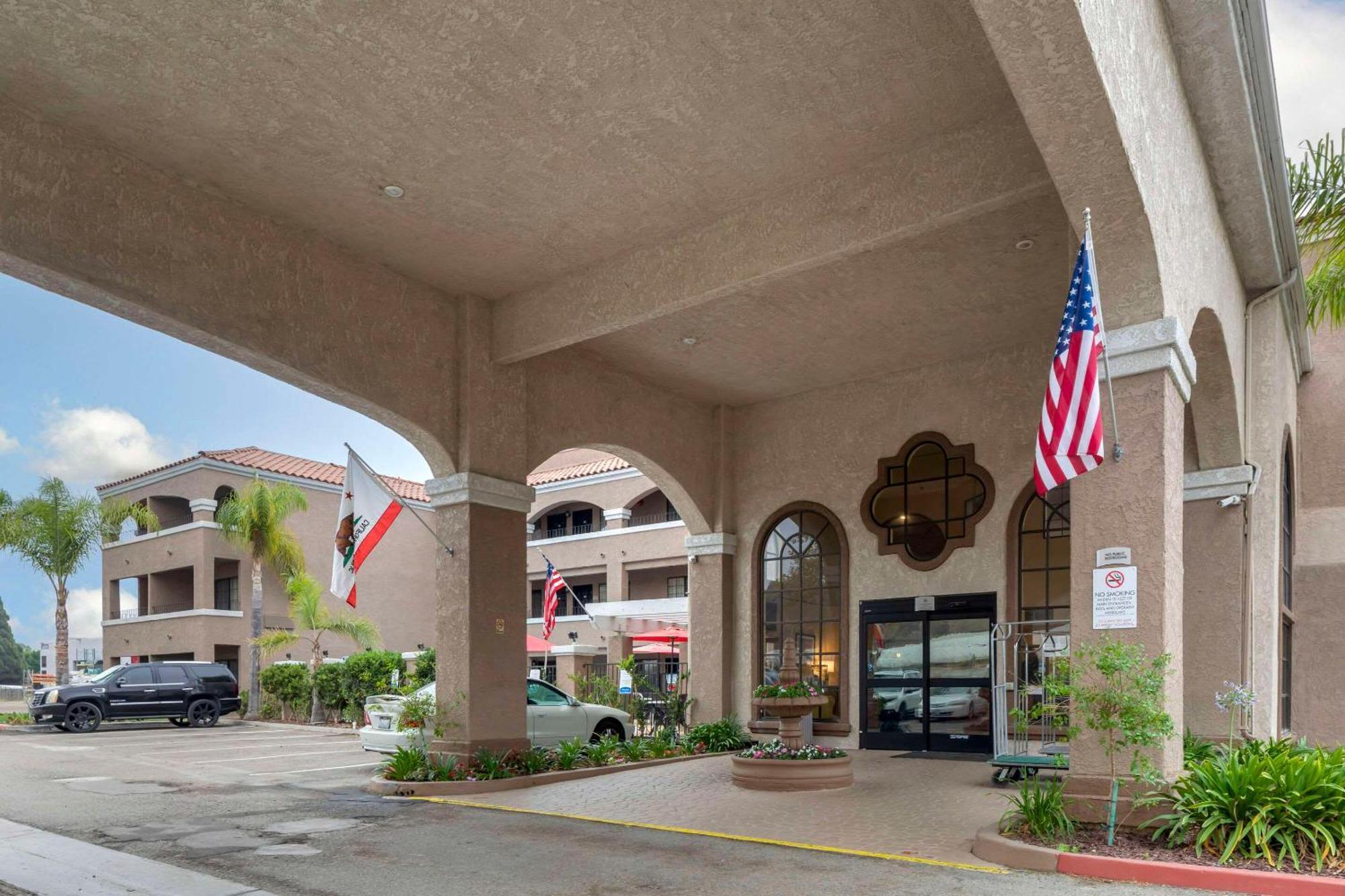 Quality Inn & Suites Camarillo-Oxnard Exterior foto