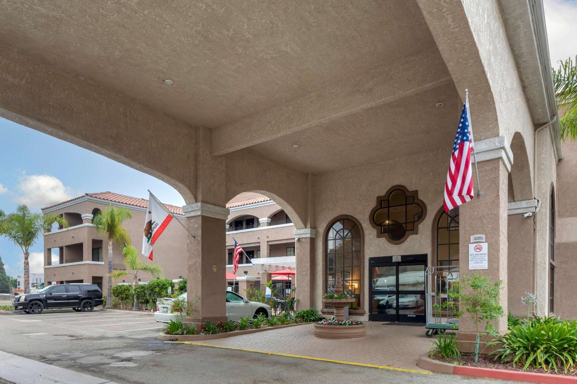 Quality Inn & Suites Camarillo-Oxnard Exterior foto